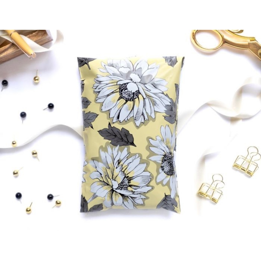 Sunflower 🌻 14x17 Poly Mailers Pack of 25 - Picture 2 of 7